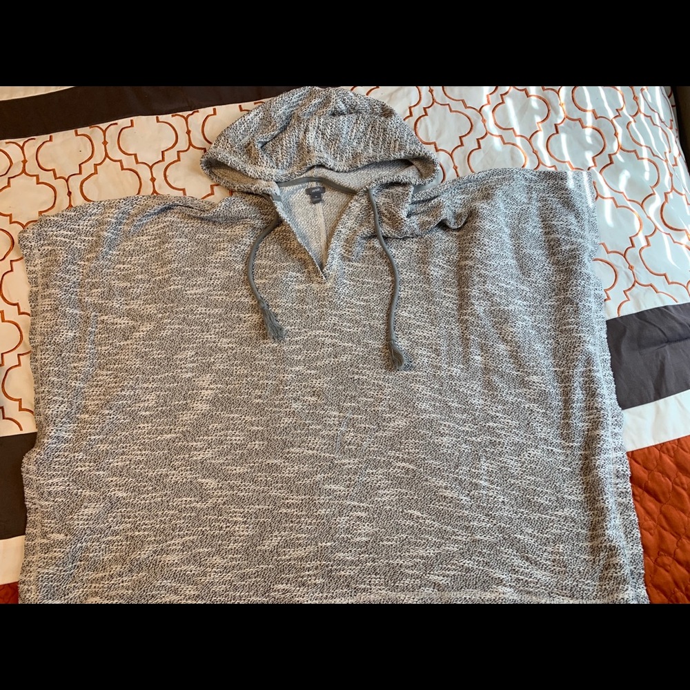 Aerie poncho